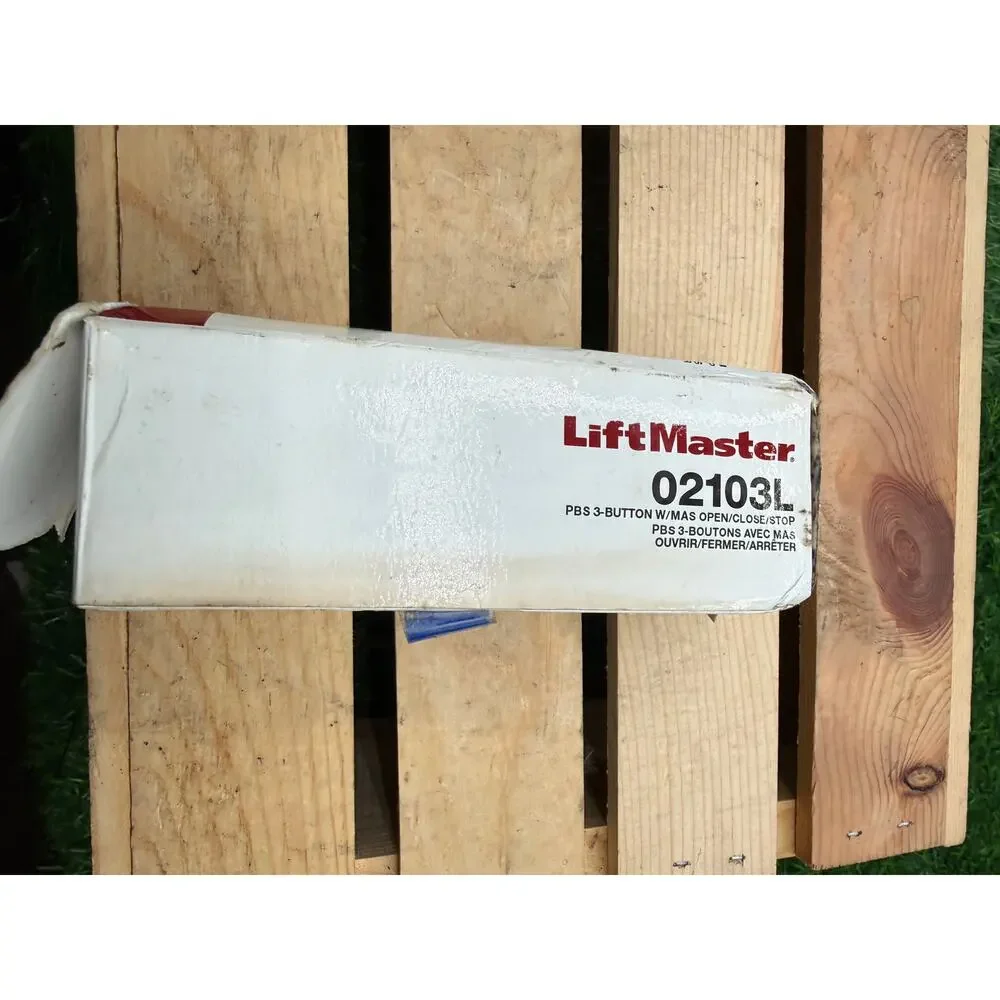 LiftMaster 02103 3-Button Indoor Surface Mount – No MAS, New in Box